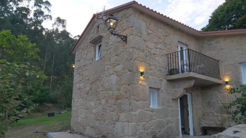 Casita a estrenar en finca con rio y piscina próxima a Tui Gondomar y Portugal in Tui