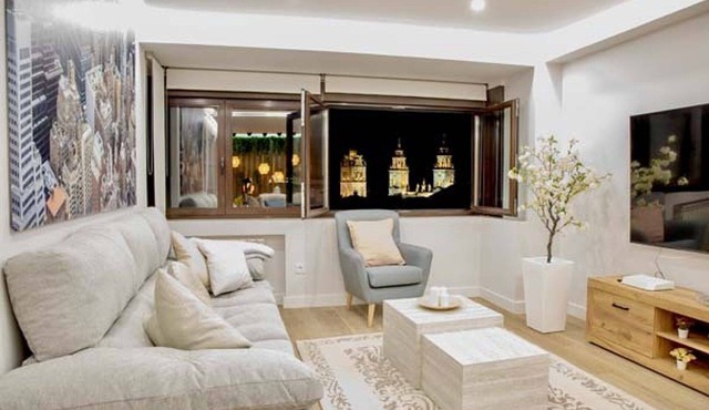 Cathedral Suites by Lugo Collection in Lugo