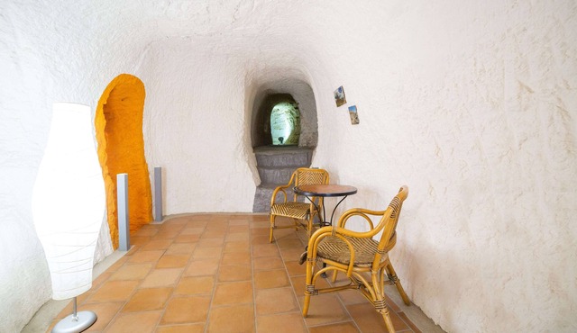 Cave Hotel - Junior Suite Cave of Bardenas 2-4 people in Valtierra