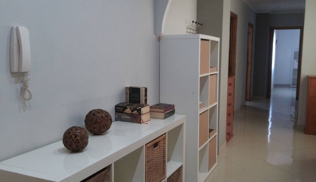 Cervantes Apartment Ideal for families and groups looking for space in Ribeira