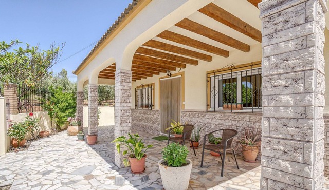 Charming house in El Campillo with shared heated swimming pool in Campillo de Purchena