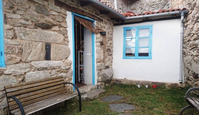 Charming stone house in Pixeiros