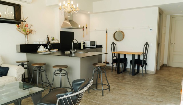 Cistellaire, with access to indoor swimming pool in Olot