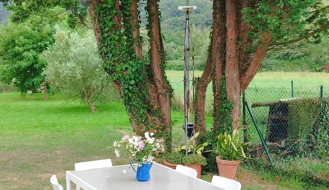 Comfortable, bright house in the center of a beautiful valley. in Hazas