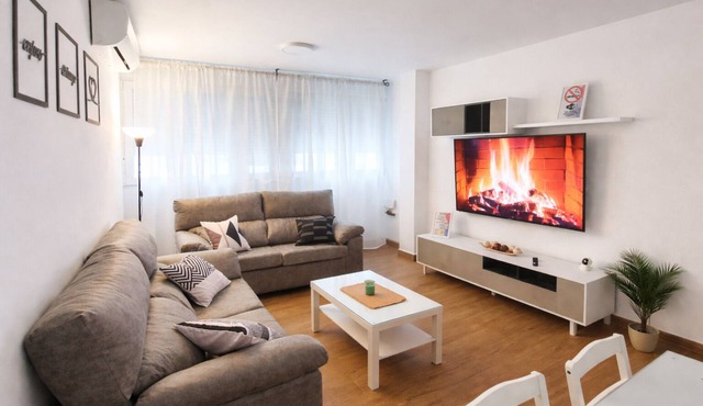 Complete apartment! Center! Cityhouse Quality New Refurbished New Quality Wifi high+TV65+Comfort+ in San Fernando