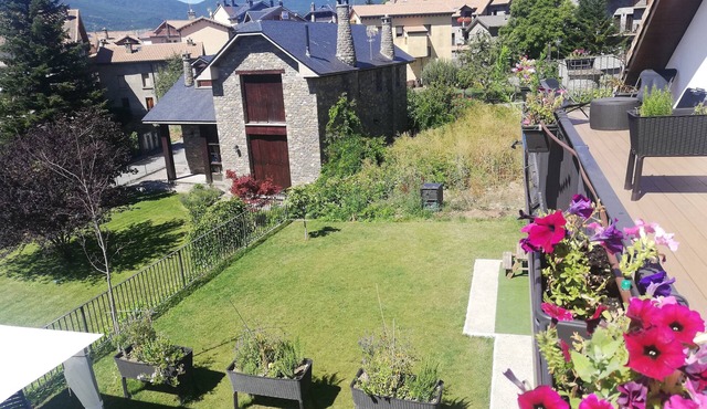 Cotefablo House. Ara accommodation. Gavín (Biescas) in Gavin