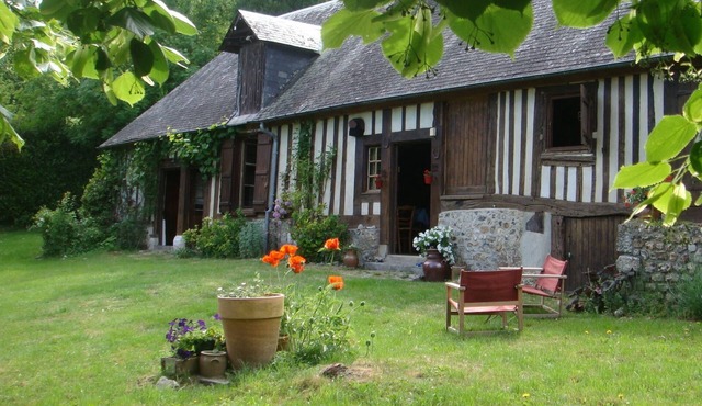 Country vacations at 1 hour 30 from Paris decompression assured!!!! in Saint-Philbert-Sur-Risle