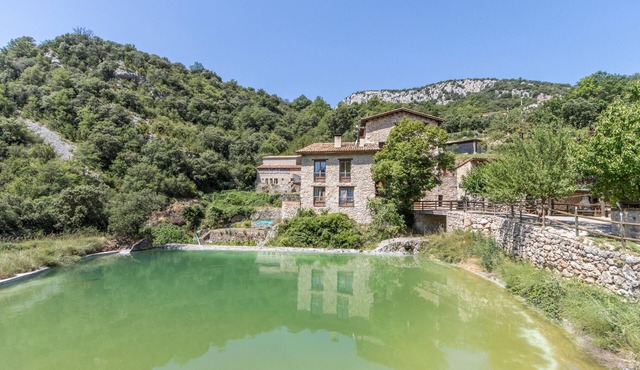 Country House 'Balcón' with Lake Views, Wi-Fi, and Air Conditioning in Odén