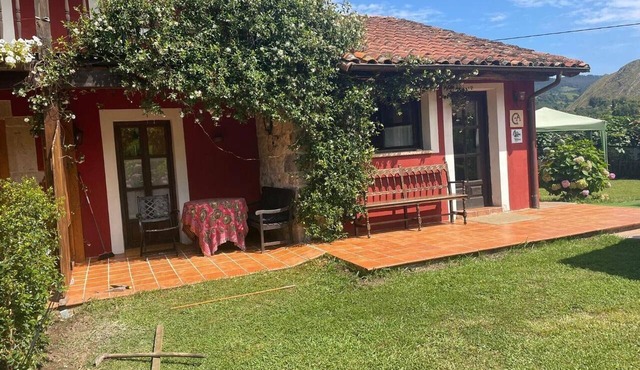 Country House 'Del Tesoro "Tesoro Pequeño"' with Mountain Views, Balcony and Wi-Fi in Triongo