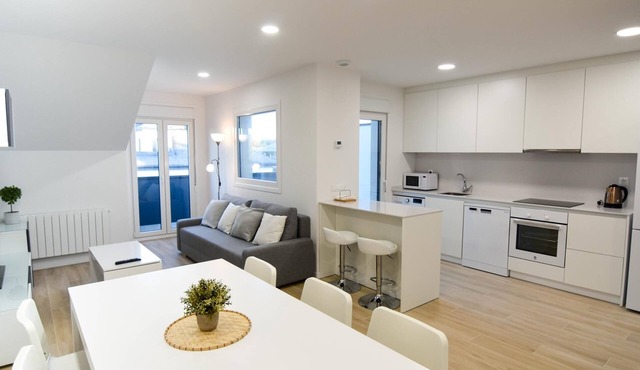 Dream penthouse with swimming pool, mini golf and children's playground just min in Loredo