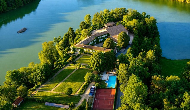 Estate overlooking the lake - Walking trails - Swi in DIRAC