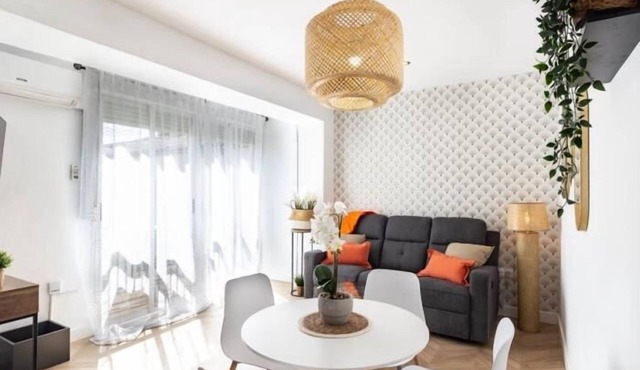Exclusive penthouse on the banks of the River Genil in Granada