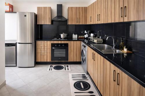 Family Beach Apartment with 2 Terraces, PS4, WiFi
