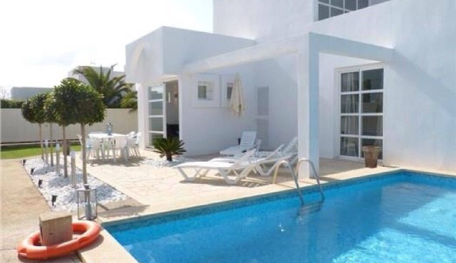 Feel-good and relaxing vacation for the whole family with pool in Can Picafort