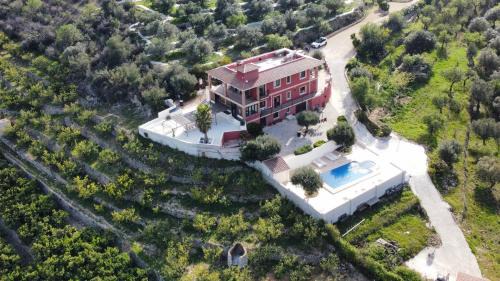 Finca Oliva - Bed & Breakfast - Hotel in Bolulla