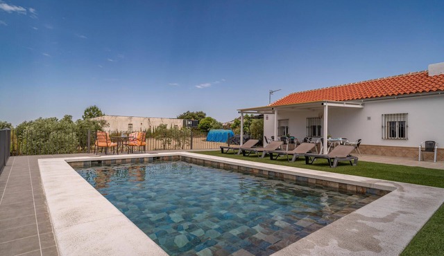 Gorgeous home in Olvera with private swimming pool, can be inside or outside in Olvera