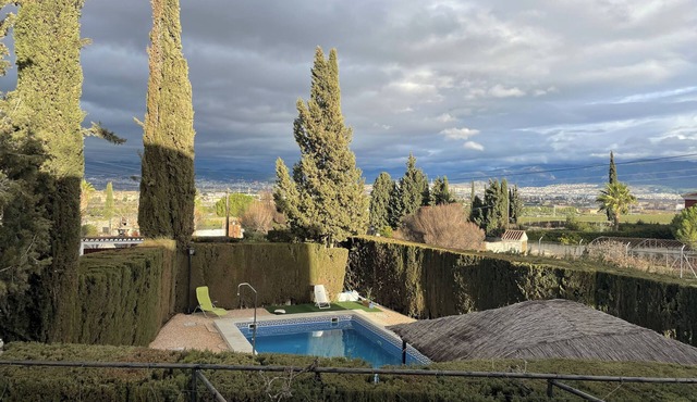 Granada Sights in AN