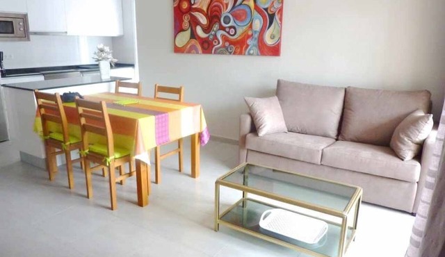 Ground floor with large terrace Beach at 350m Center and Port at 15mn by foot in Cambrils