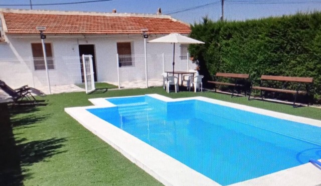 Holiday Home 'Casa Vacacional Gloria' with Mountain View, Wi-Fi and Air Conditioning in Abarán