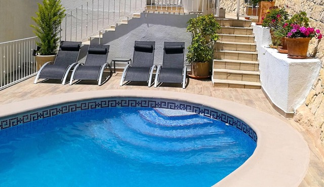 Homerez - Appartement 5 km away from the beach for 4 ppl. with shared pool in Benissa