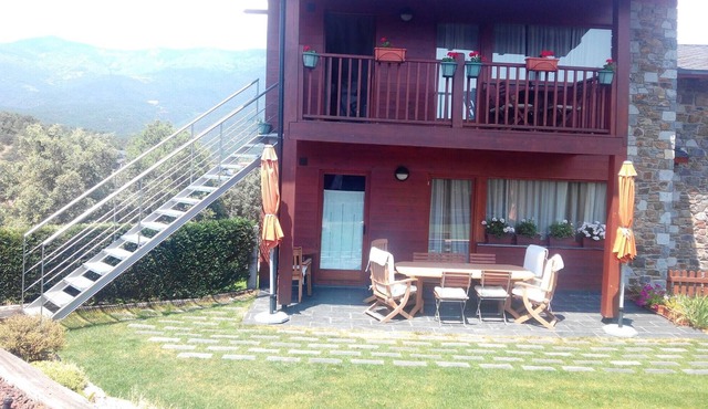 Homerez - Beautiful appartement for 6 ppl. with garden and balcony at Lleida in Lleida