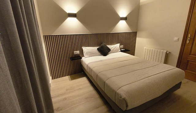 Hostal El Cruce in Paracuellos de Jarama