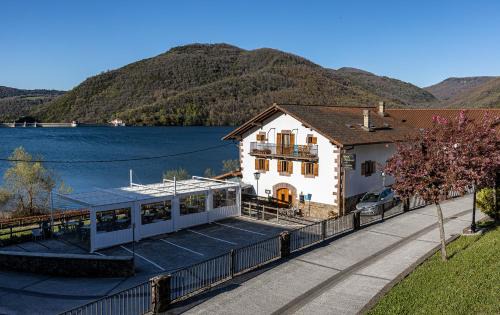 Hostal Etxeberri in Eugi