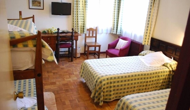 Hotel Adsera in Alp