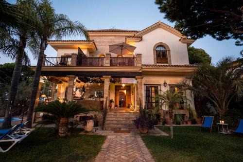 Hotel Azalea Playa in Chiclana de la Frontera