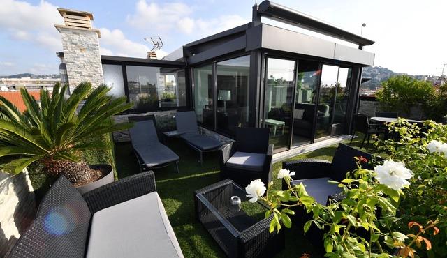 Hotel De Provence in Cannes