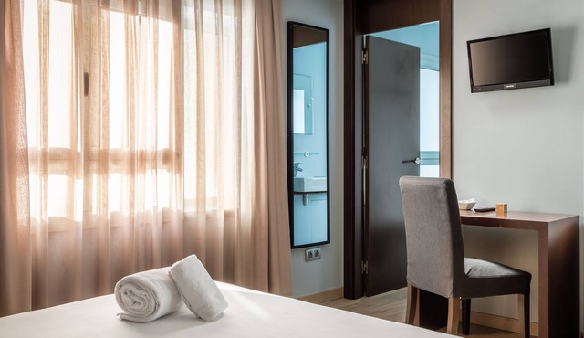 Hotel Madanis Liceo in L'Hospitalet de Llobregat