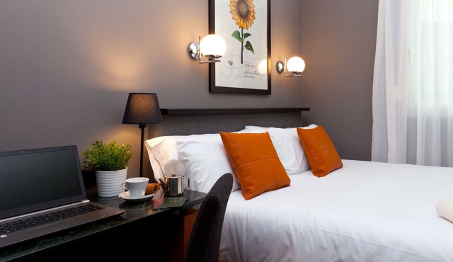 Hotel Malcom and Barret in Valencia