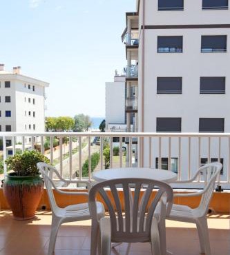 Hotel Montana by Bossh! Hotels in Roses