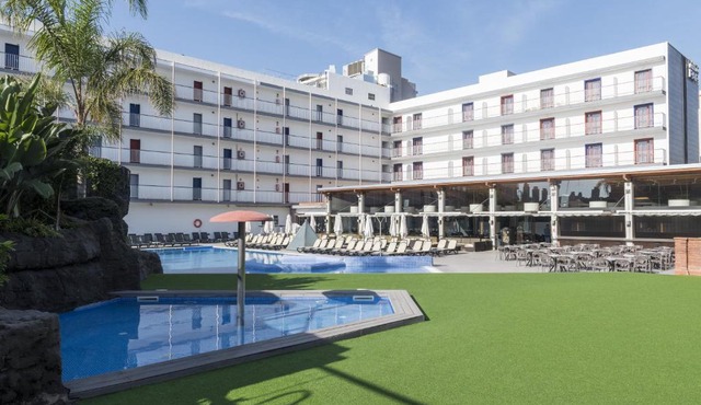 Hotel Papi Blau in Malgrat de Mar