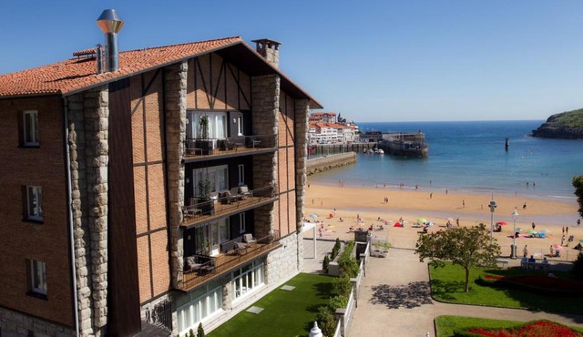 Hotel Silken Palacio Uribarren in Lekeitio
