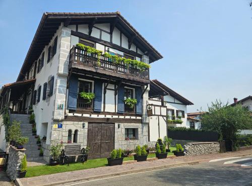 Hotel SPA Atxaspi in Lesaka