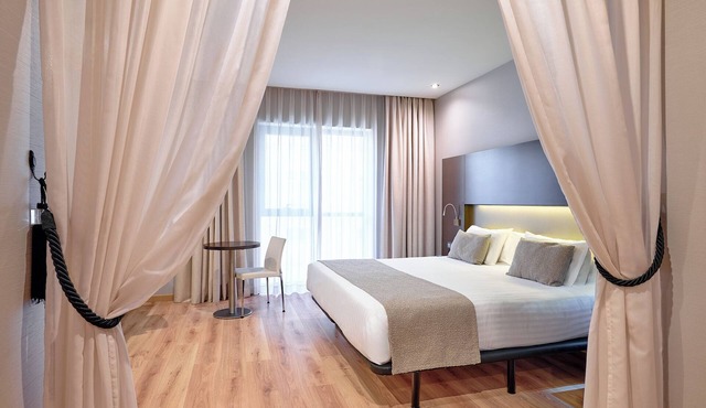 Hotel Turia Granada in Granada