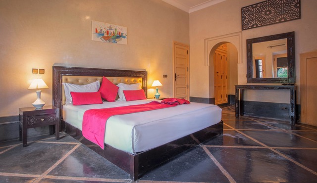 Janat Al Atlas: Villas, Luxury, Spa, Padel & Gastronomy!