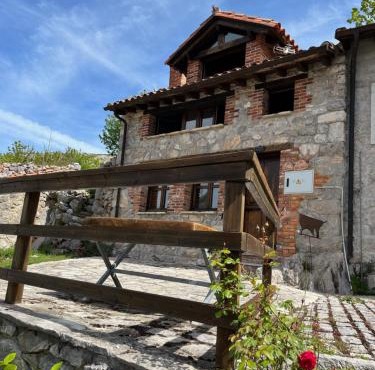 La Cabaña de Ana Juana in Arenas de Cabrales