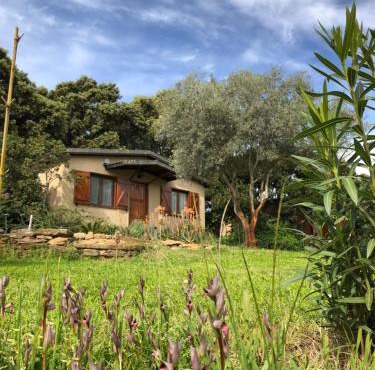 La Cerca Del Alcornoque in Casas de Belvis