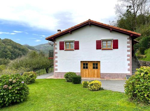 Larrapil in Etxalar