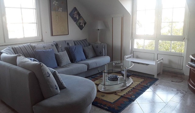 Lodging two minutes from Paramean Beach in Esteiro