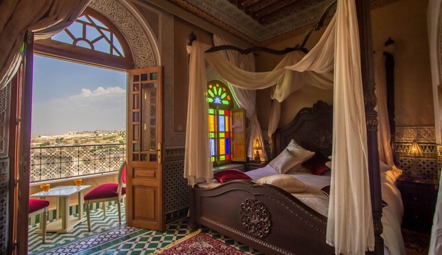 Luxurious Suite at Palais Houyam - Spa & Pool