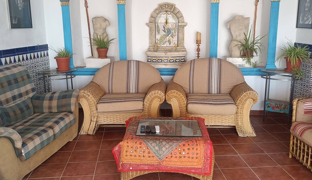 Luxury Basecamp in the epicenter of Geoparque de Granada.accomodates up to 12. in Bácor