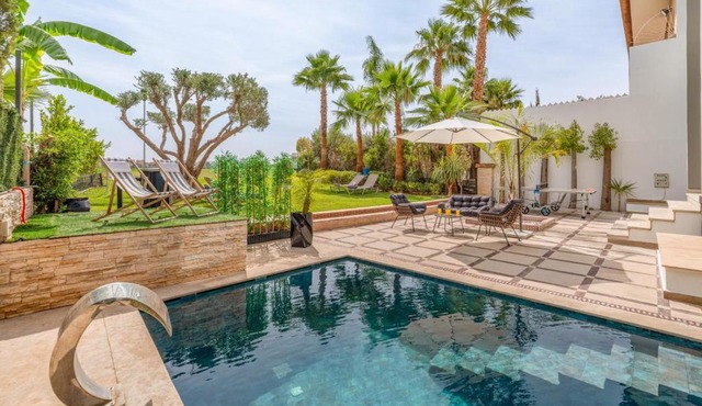 M revasion 5 bedroom villa facing golf course breakfast and light housekeeping included