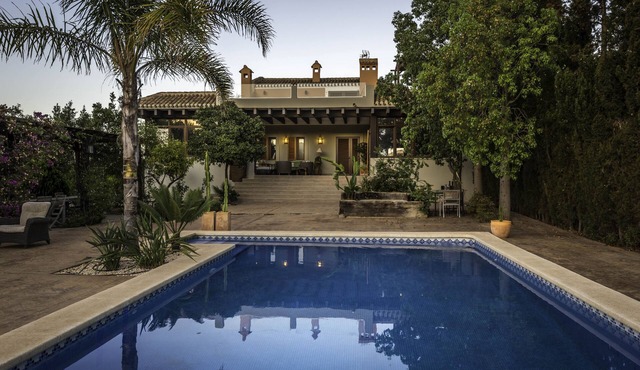 Magnificent Villa with garden and pool, overlooking the golf course in Cartagena