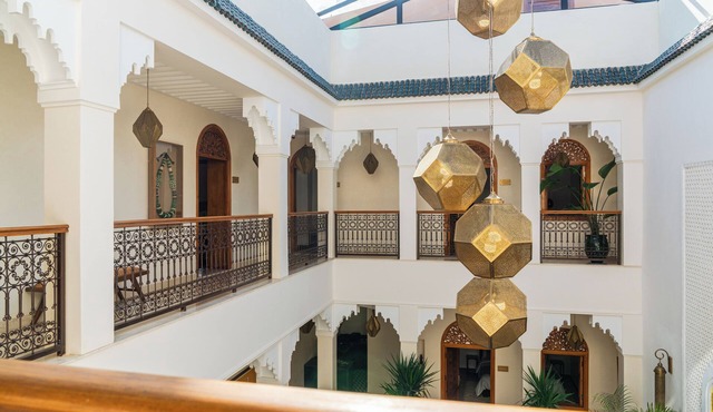 Maison Ziri — Royal Suite, Terrace & Bathtub