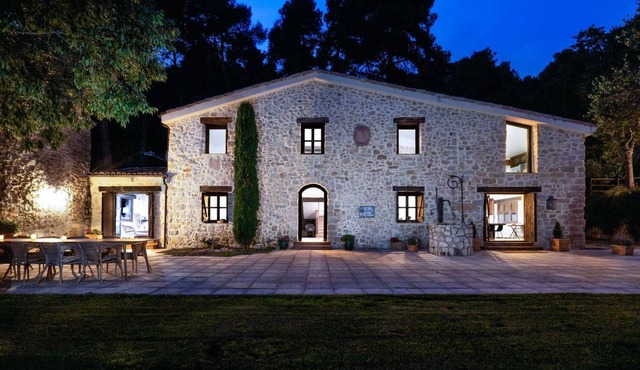 Masia Ventanell in La Llacuna