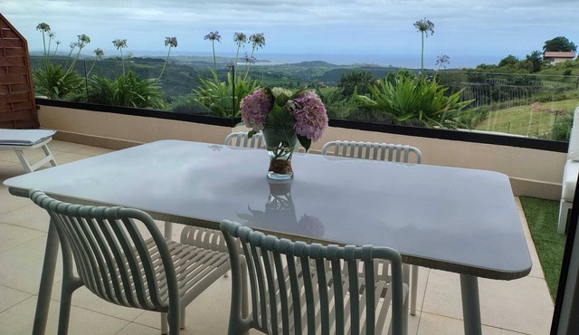 MIRADOR PLAYA DE OYAMBRE House with spectacular views of the Bay of Biscay and Comillas in Canales