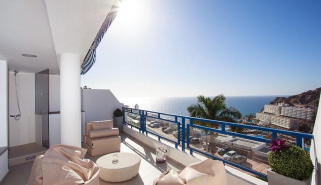 Modern Designer Apartment Taurito in Taurito